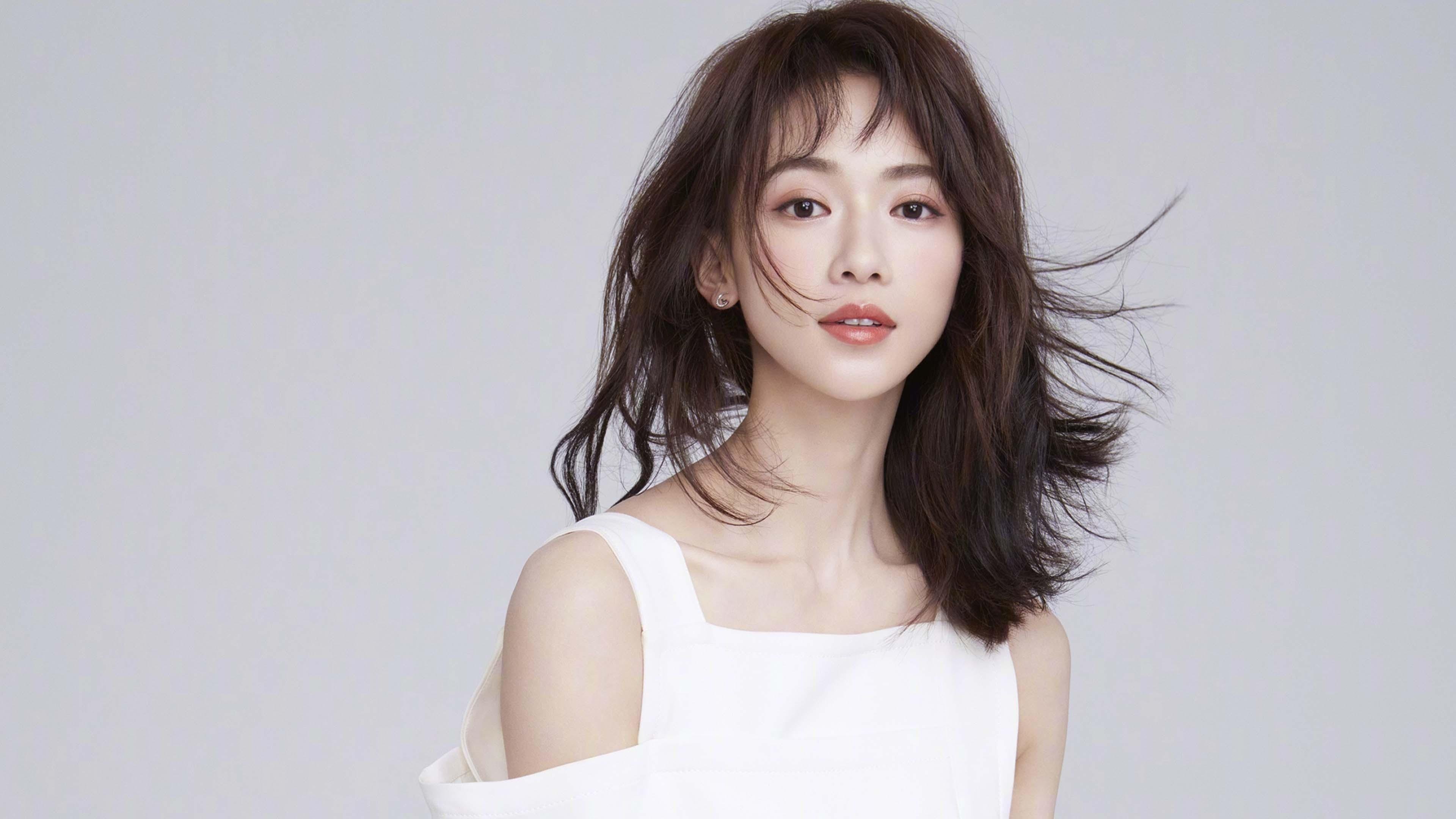 开云-灰熊完胜新疆队，克莱·汤普森成最大功臣，一场跨联赛较量的深度解析