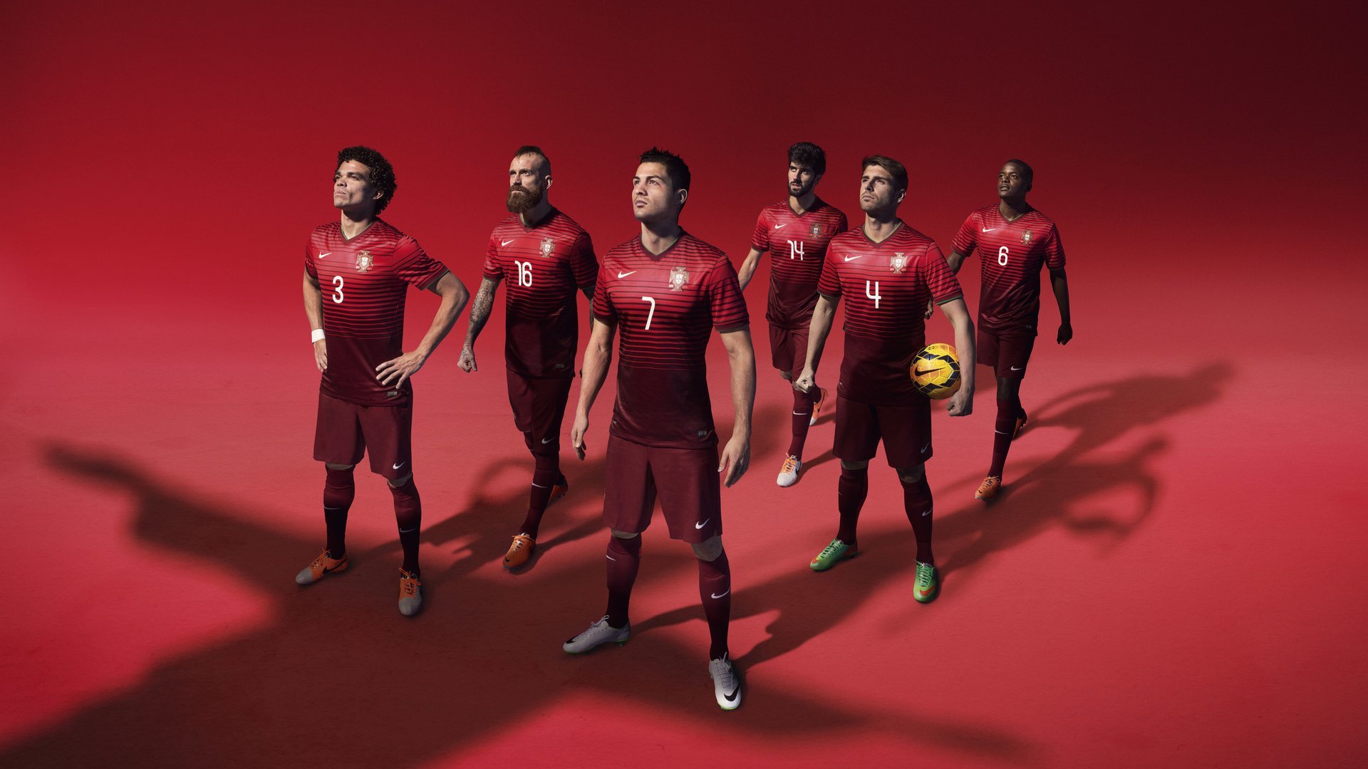 独舞破局！奥斯梅恩野兽模式撕开防线，卡塔尔战术完胜佛罗伦萨