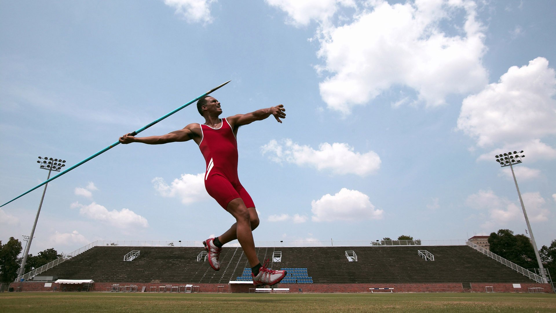 当冰封防线遇见烈焰单骑，贝恩东决封神夜与篮球宇宙的量子纠缠